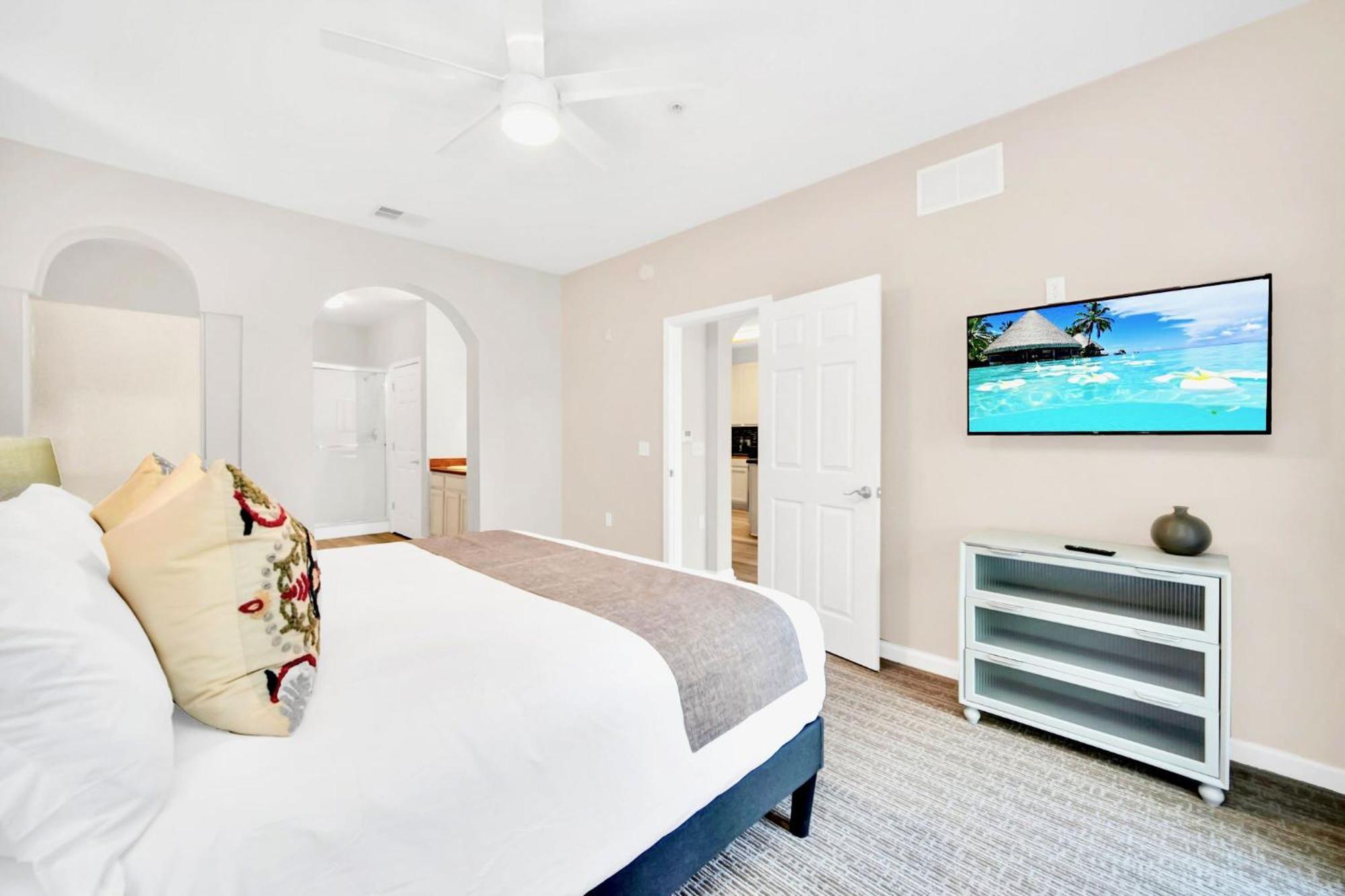 Modern 3Br Condo Near Disney- Pool And Hot Tub Orlando Exterior photo